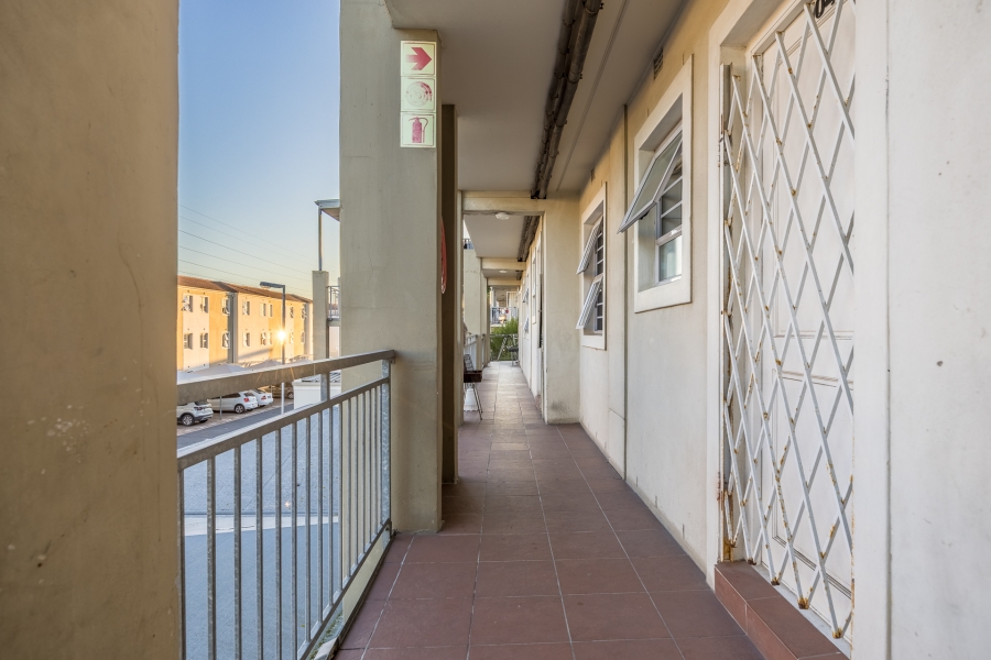 2 Bedroom Property for Sale in Stellendale Western Cape